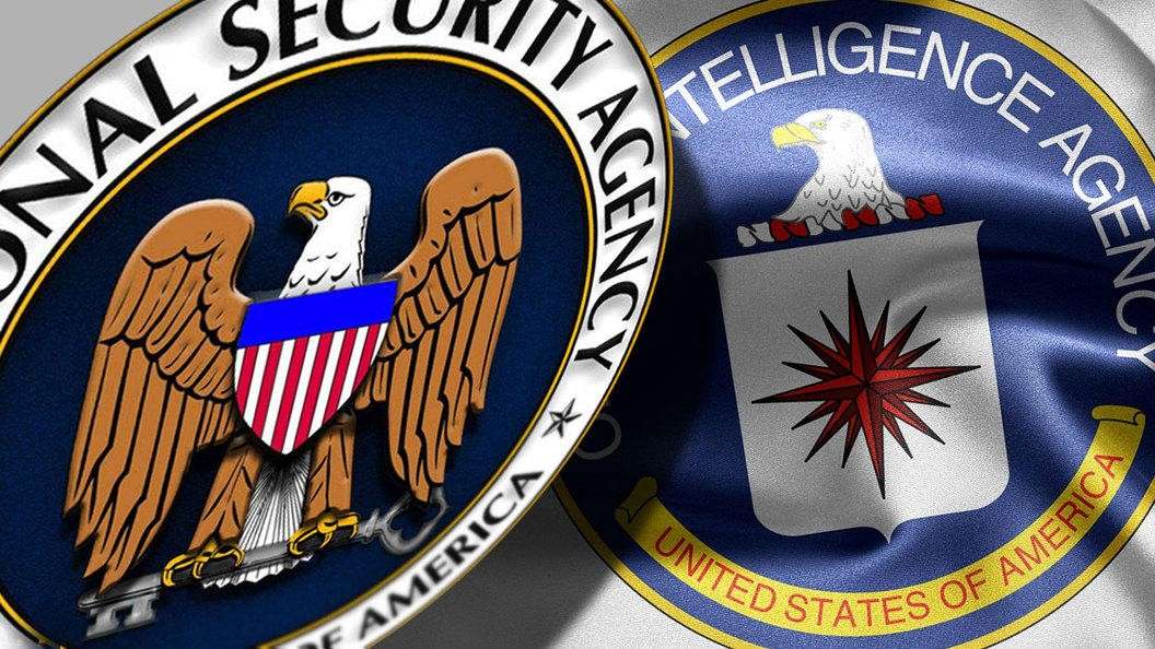 В США спецслужбы преподнесли Трампу и России шикарный подарок