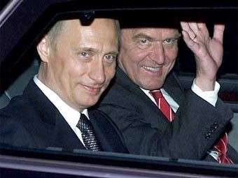 Агент Владимира Путина Герхард Шрёдер заступил на боевое дежурство