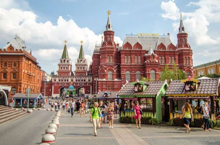 Иностранцы о Москве: что бесит, что удивляет, а что вызывает зависть