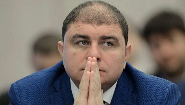 Владимир Владимир Путин освободил от должности губернатора Орловской области Вадима Потомского Вадима Потомского