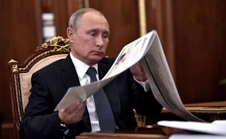 На встрече с Председателем Центризбиркома Эллой Памфиловой.