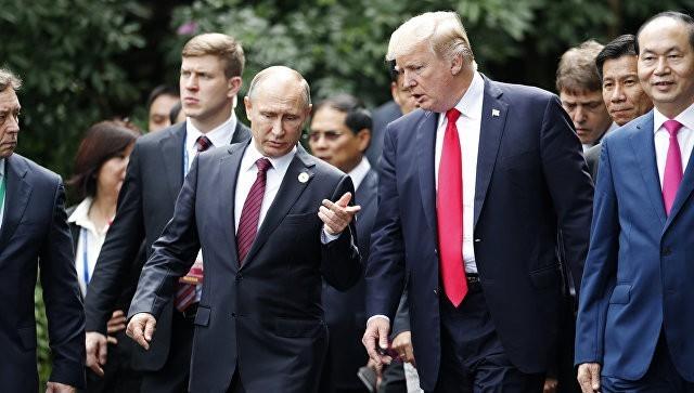 Почему Путин и Трамп не пошли в гости друг к другу на саммите АТЭС?
