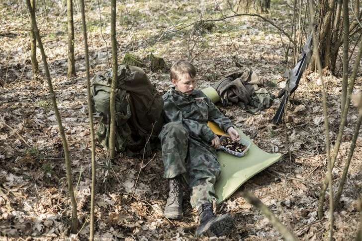 Детей Латвии, Литвы, Эстонии готовят к войне с Россией