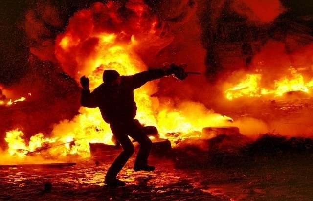 Киев, ул.Грушевского. 22.01.2014, Евромайдан