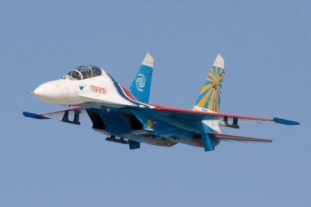Иностранцы о посадке Су-27 без шасси: «Попробуйте это сделать на пластиковых F-22»