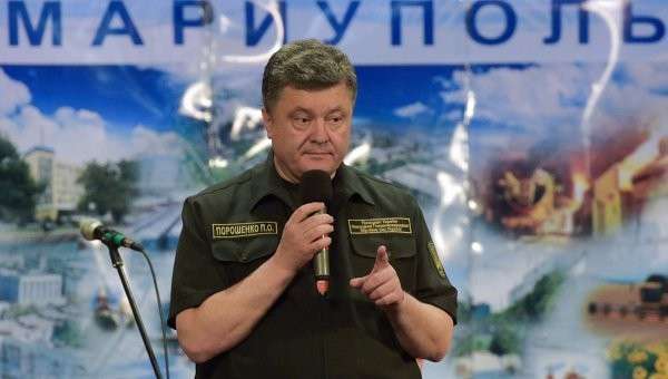 Из Мариуполя экстренно вывозят стратегические запасы зерна