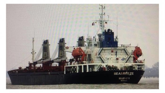 Украинские хазары захватили российское судно, находящееся в Одесской области