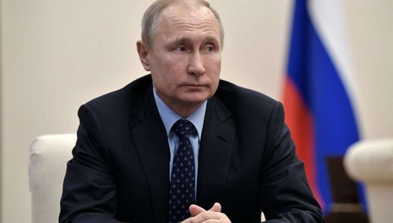 Владимир Путин отправил в отставку десять генералов