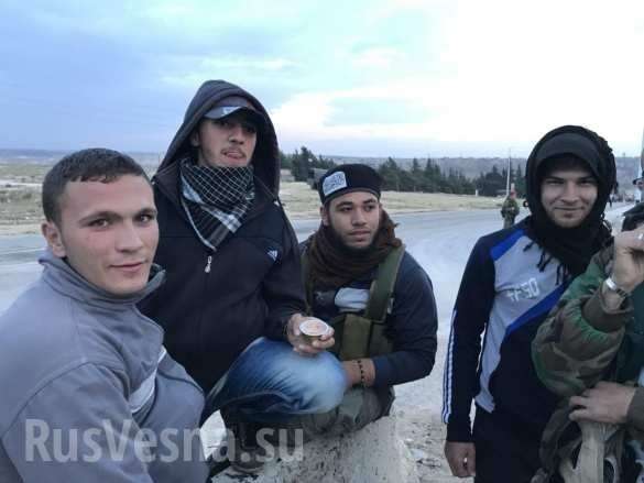 Военкор потроллил наёмников, депортируемых из Растанского котла в Идлиб | Русская весна