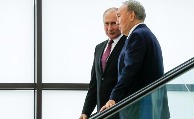 Владимир Путин подарит Назарбаеву и Казахстану Мировой океан