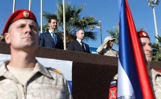 Владимир Путин и Башар Асад на авиабазе Хмеймим в Сирии