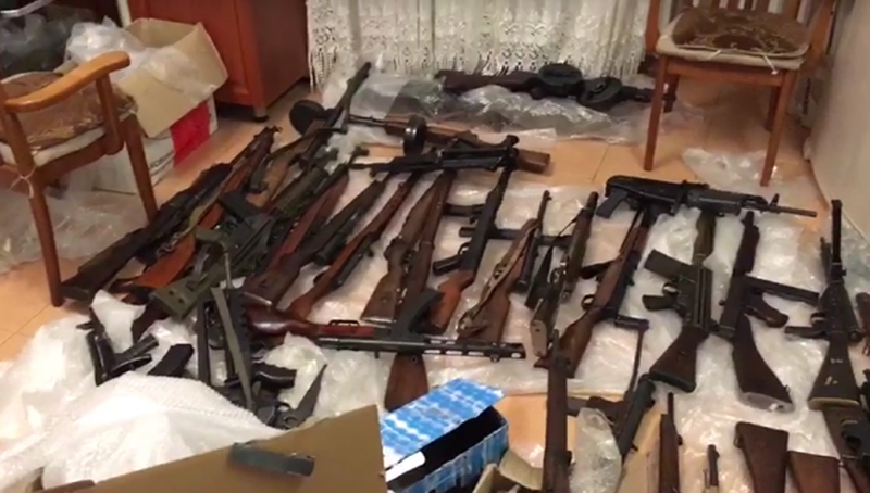 ФСБ ликвидировала банд-группу поставлявшую оружие из ЕС