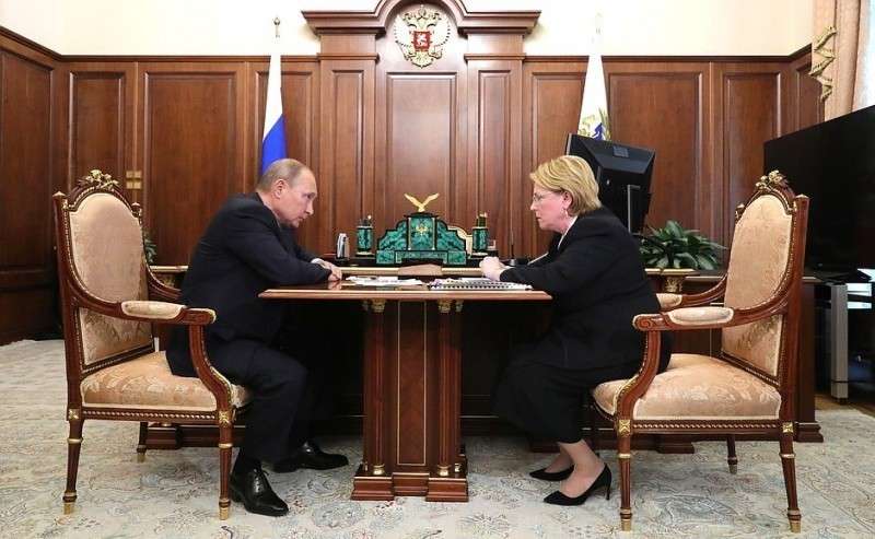 С Министром здравоохранения Вероникой Скворцовой.