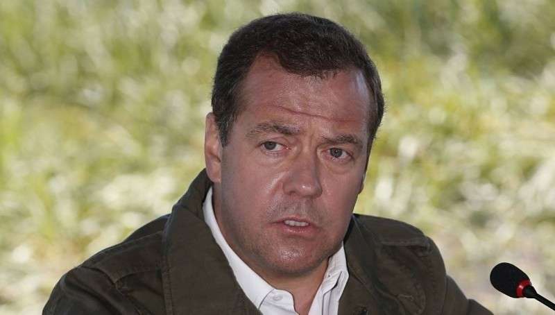 Премьер Медведев: усиление санкций означает объявление торговой войны России