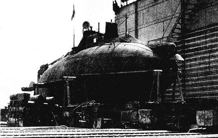 Наша подлодка на Северном полюсе