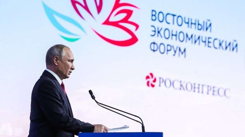 Владимир Путин предложил Абэ подписать мирный договор между Россией и Японией