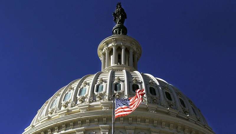 Сенат США принуждает Европу в отказе от энергоресурсов из России