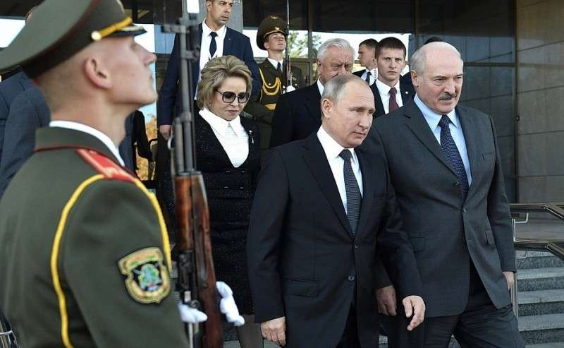 По окончании пленарного заседания Пятого форума регионов России и Белоруссии.
