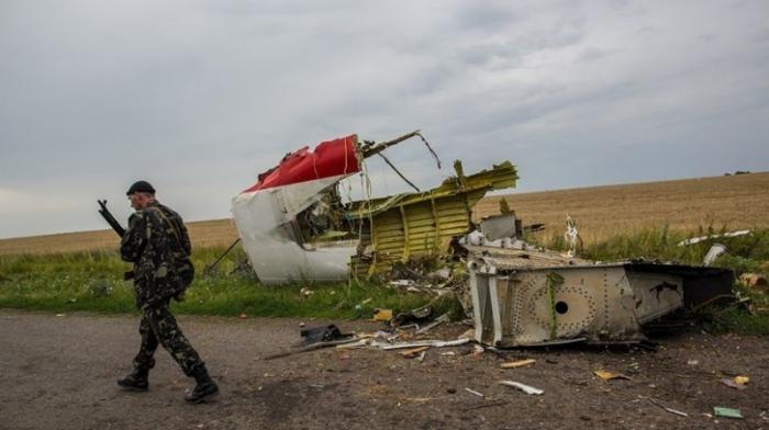  :       MH17  