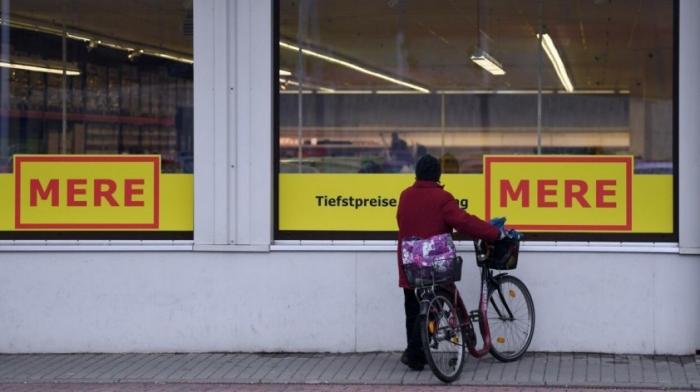 В Германии, из-за ажиотажа покупателей, временно закрылся новый супермаркет Mere из России