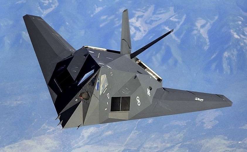     F-117A  ?