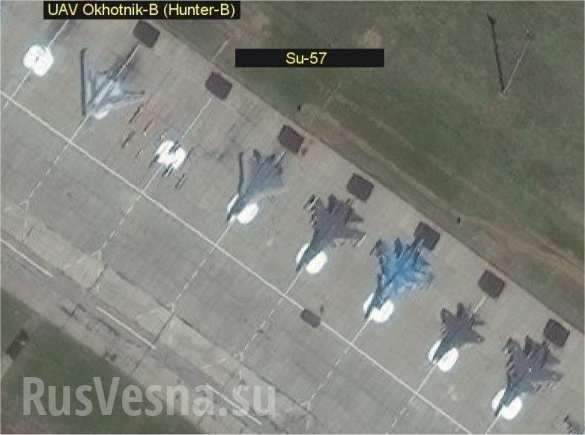Устрашающий «Охотник» на фоне Су-57: появился снимок нового российского ударного беспилотника (ФОТО) | Русская весна