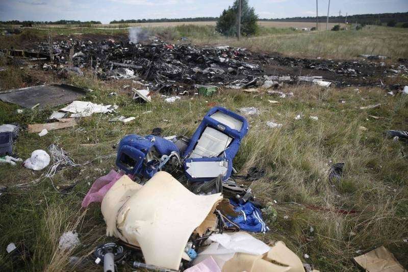       MH17       