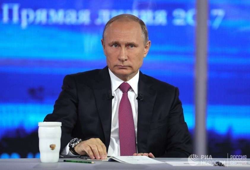 Собаки лают взахлёб – значит Владимир Путин на правильном пути