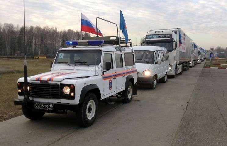 Автоколонна с гуманитарной помощью для жителей востока Украины выехала из Подмосковья