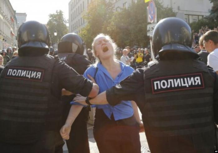 Более половины задержанных на незаконном митинге в Москве оказались иногородними