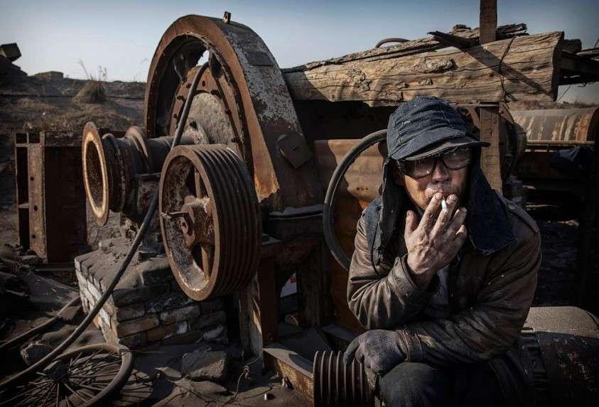Подпольные сталелитейные заводы в Китае – это настоящий ад