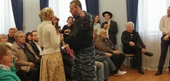 В Перми слушания по синагоге превратились в жёсткое противостояние русских против Хабада и чинуш