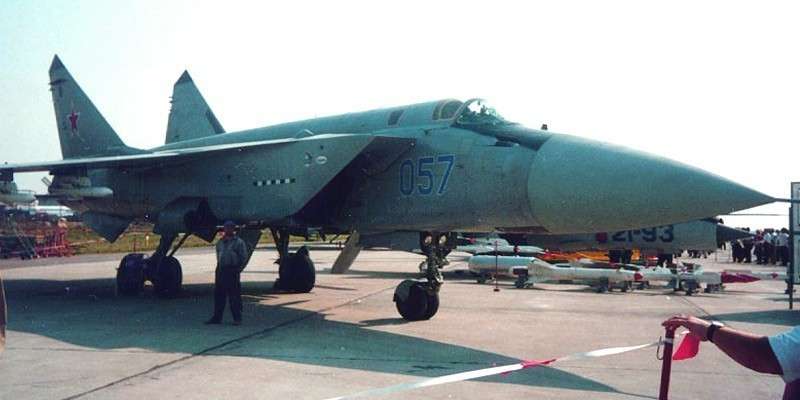 От модернизированных МиГ-31 нигде нет спасения: ни в космосе, ни в небе, ни на море