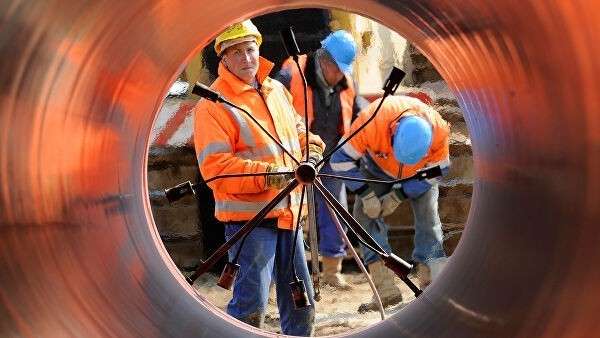 Сварка труб на строительстве газопровода в Германии Сварка труб на строительстве газопровода в Германии