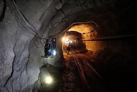 В Кузбассе около 200 шахтеров отказались выходить на работу из-за долгов по зарплате