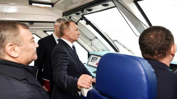 Владимир Путин рассказал сколько простоит Крымский мост