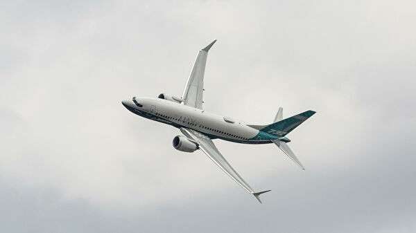 Самолет Boeing 737 Max Самолет Boeing 737 Max