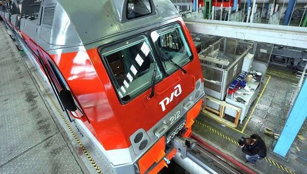 Грузовой двухсекционный электровоз Ермак Грузовой двухсекционный электровоз Ермак