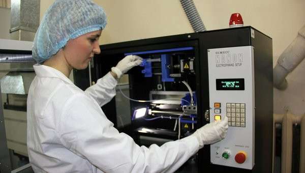 Установка для получения нановолокна NANON-01A. Архивное фото Установка для получения нановолокна NANON-01A. Архивное фото