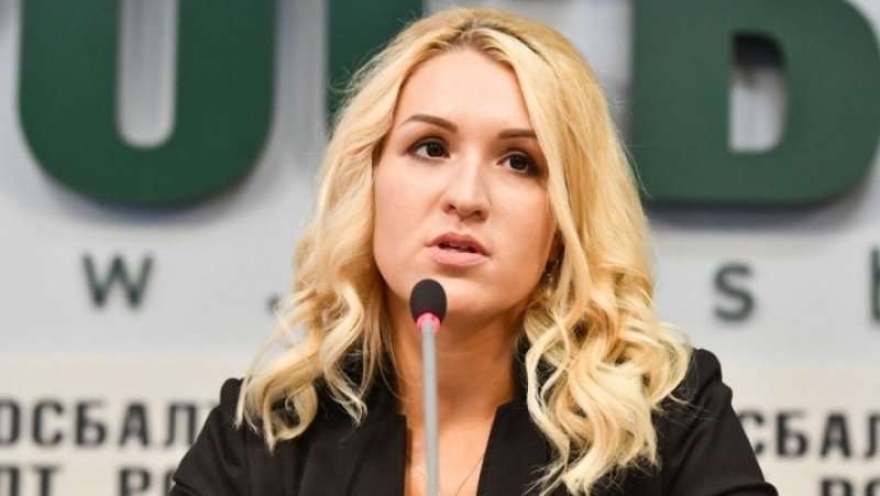 Настя Васильева, медицинская девочка Навального, стырила все деньги, пожертвованные для врачей