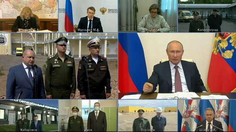 Путин разворачивает недовольство в народе, создаваемое пятой колонной, против неё самой