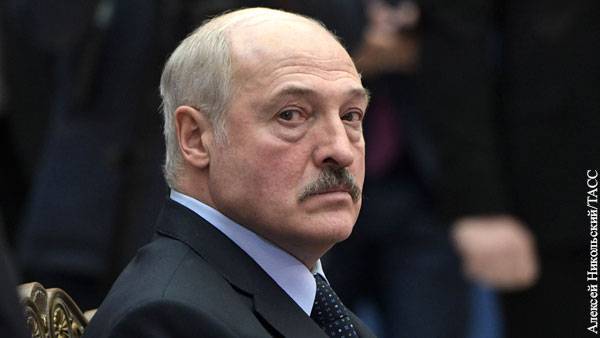 Почему Лукашенко всё меньше любят в России и Белоруссии