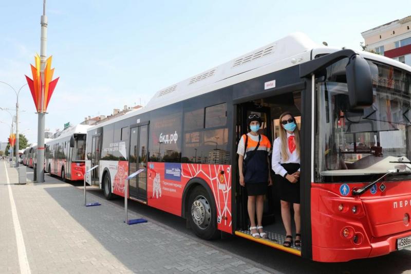 Новые автобусы в рамках дорожного нацпроекта первым в стране получил Пермский край