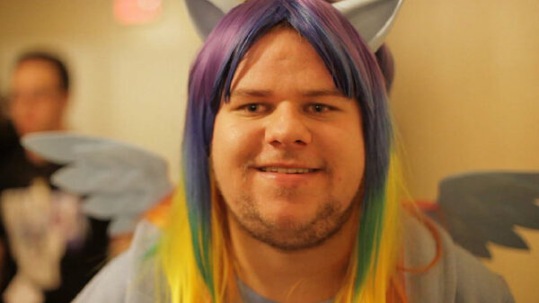 Нашествие рогатых лошадок вызывает большие вопросы