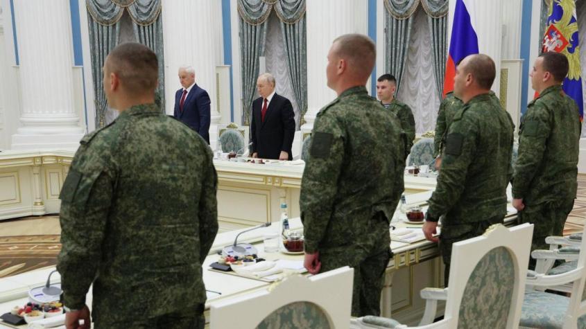 Путин увеличил штатную численность военнослужащих до 2,39 мил. человек
