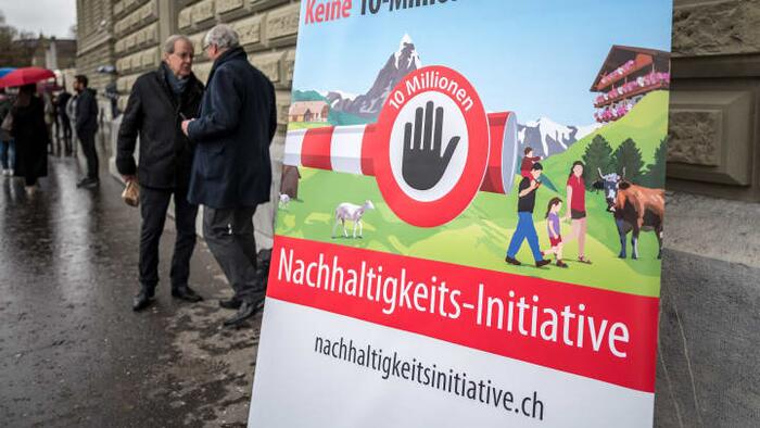 Швейцарцы проголосовали против ограничения численности населения 10 миллионами человек