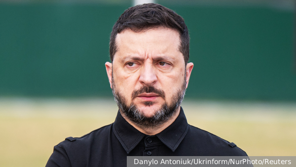 По жидобандере Зеленскому в Киеве нанесли двойной удар