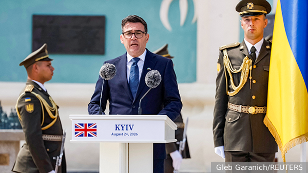 Подарок Лондона на юбилей Украины подставляет её под новые удары ВС России