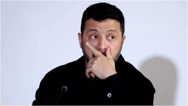 Жидобандеру Зеленского все ненавидят. Но он незаменим